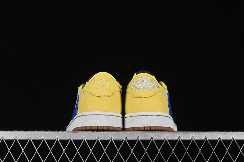 All Categories Air Jordan Jordan Series Basketball Shoes Air Jordan 1 Low LJR Version Travis Scott x Air Jordan 1 Low OG AJ1 Joe 1 Joint Undercut DZ4137-700